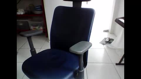 Snapshot of baianobarbudo chatting on 01-08-26, 09:22 baianobarbudo online show from 01-08-26, 09:22