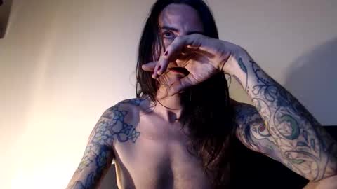 Bailey online show from 10-12-25, 03:38