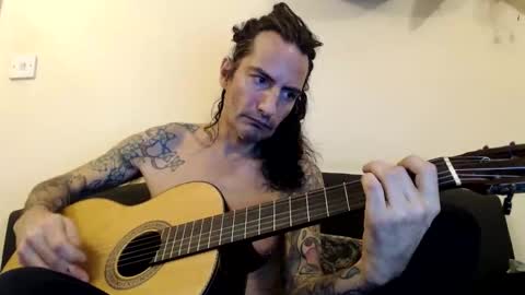 Snapshot of bailey39 chatting on 02-08-26, 12:36 Bailey online show from 02-08-26, 12:36