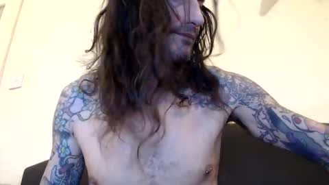 Snapshot of bailey39 chatting on 02-18-26, 12:28 Bailey online show from 02-18-26, 12:28