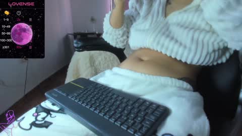 Snapshot of baileyadamss chatting on 01-10-25, 01:41 IM BAILEY online show from 01-10-25, 01:41