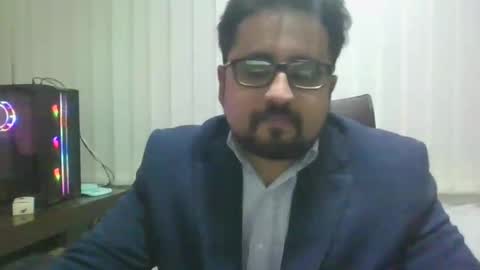 Snapshot of ballbustingslave1987nolimits chatting on 12-12-24, 05:31 Ballbusting Slave online show from 12-12-24, 05:31