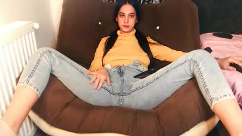 Amy online show from 10-24-25, 09:33