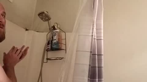 Snapshot of ballsdeepbruce chatting on 10-31-25, 10:44 ballsdeepbruce online show from 10-31-25, 10:44