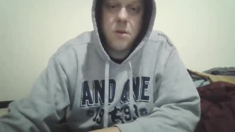 Snapshot of ballzrockwell chatting on 10-19-25, 01:45 ballzrockwell online show from 10-19-25, 01:45