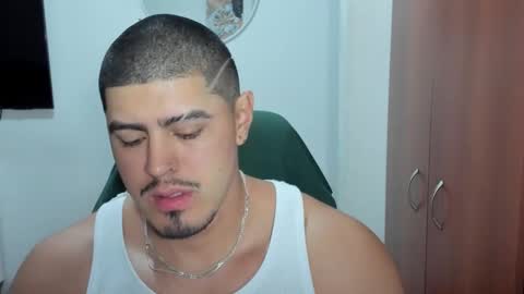 Andres -  online show from 10-23-25, 11:09