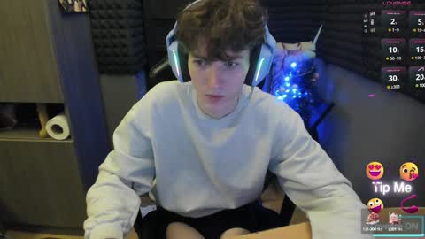 Gaz online show from 12-28-24, 04:09