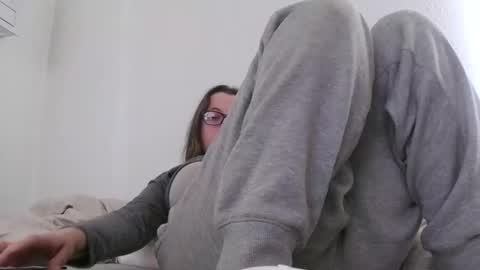 bambiboo8113 online show from 11-12-25, 07:46