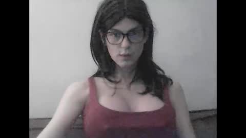 Snapshot of bambilovets1 chatting on 10-27-25, 01:31 Bambi online show from 10-27-25, 01:31