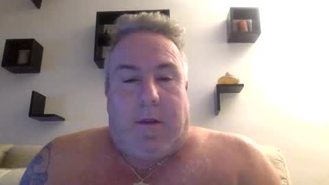 banana5289 online show from 12-04-24, 12:41