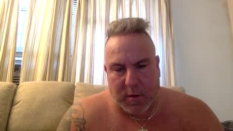 banana5289 online show from 12-07-24, 04:03