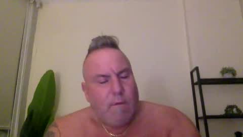 banana5289 online show from 10-18-25, 10:05