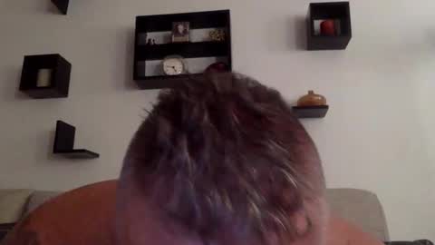 banana5289 online show from 10-21-25, 08:42