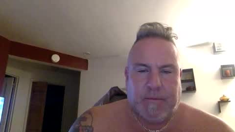 banana5289 online show from 11-19-25, 09:37