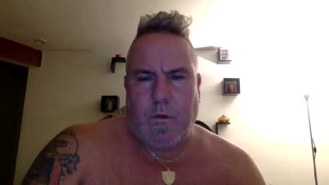 banana5289 online show from 11-26-25, 07:42