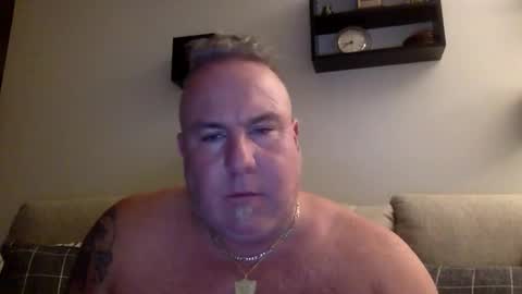 banana5289 online show from 12-19-25, 01:40