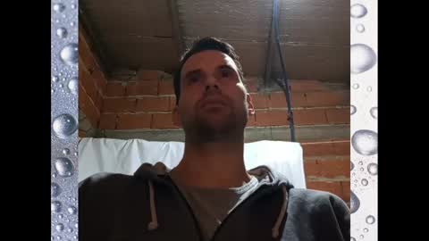 Ezequiel online show from 12-08-24, 01:35