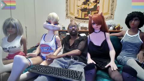 Snapshot of bandohusbando chatting on 01-24-25, 01:45 Bando Husbando online show from 01-24-25, 01:45