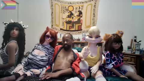 Snapshot of bandohusbando chatting on 02-01-25, 01:55 Bando Husbando online show from 02-01-25, 01:55