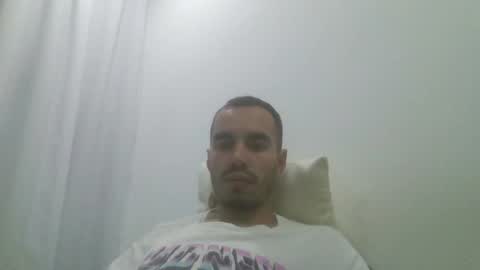 Snapshot of bape42 chatting on 12-18-25, 01:00 Bape online show from 12-18-25, 01:00