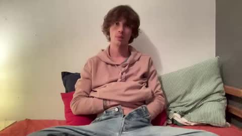 Snapshot of baptisteriviere chatting on 12-23-24, 10:33 baptisteriviere online show from 12-23-24, 10:33