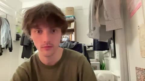 Snapshot of baptisteriviere chatting on 02-05-25, 09:50 baptisteriviere online show from 02-05-25, 09:50