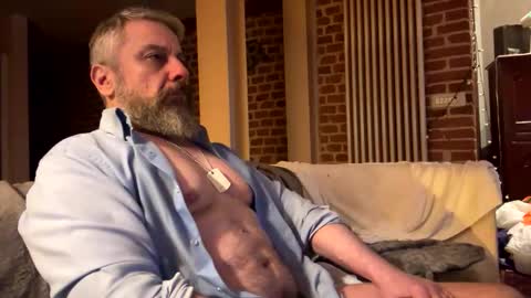 Military man 69 online show from 11-03-25, 03:19