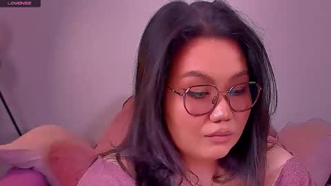 Barbie Kim online show from 10-26-25, 06:58