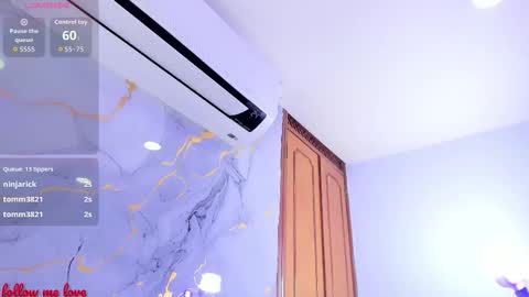 Snapshot of barbara_connor chatting on 10-24-25, 03:47 barbara_connor online show from 10-24-25, 03:47