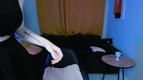 Barbara online show from 12-17-24, 05:40