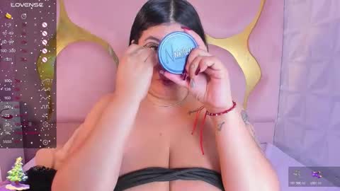 Snapshot of barbaranick chatting on 12-14-25, 12:21 Natasha online show from 12-14-25, 12:21