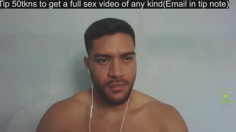 Ruben-Mei online show from 11-23-25, 03:12