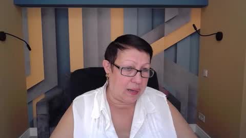 barbaraturners online show from 10-22-25, 06:40