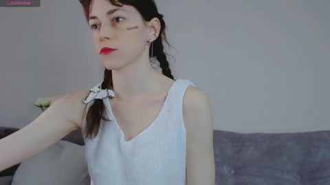 Snapshot of barbarian_girl chatting on 01-27-25, 12:37 Amina online show from 01-27-25, 12:37