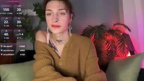 My name is Molly. Please say hello I like talking to you. If you have any wishes or obscene desires please use the tip menu online show from 01-11-25, 12:29