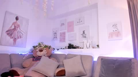 Snapshot of barbie_ev chatting on 02-01-25, 07:15 Barbara online show from 02-01-25, 07:15