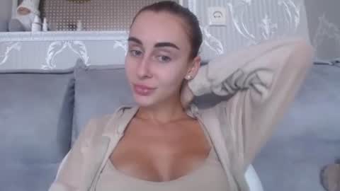 Kate online show from 09-22-25, 09:11