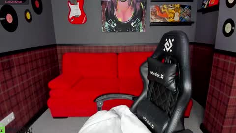 LisGTM2 Mon-Thu Sat 0100am-0700am online show from 02-05-26, 12:59