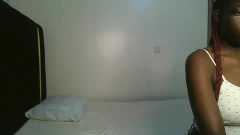 queen online show from 10-03-25, 01:13