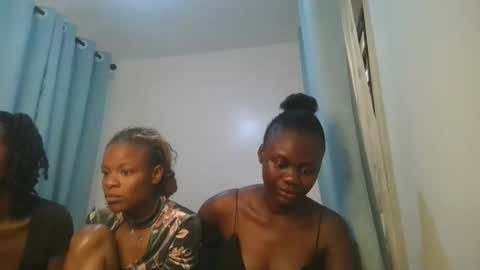 queen online show from 04-01-26, 12:28