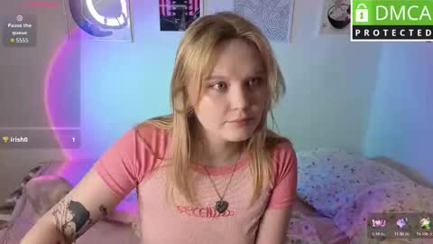 Snapshot of barbie_staze chatting on 02-17-26, 07:09 Barbie Staze online show from 02-17-26, 07:09