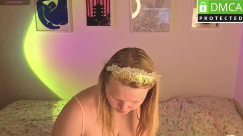 Snapshot of barbie_staze chatting on 02-27-26, 01:27 Barbie Staze online show from 02-27-26, 01:27