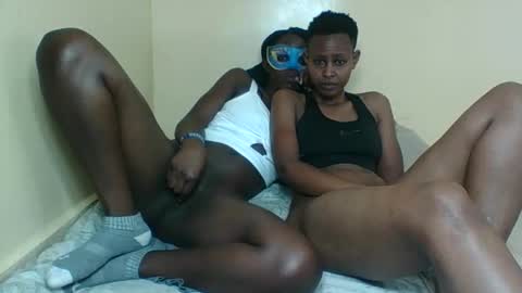 Snapshot of barbies_girles chatting on 10-22-25, 11:48 barbies_girles online show from 10-22-25, 11:48