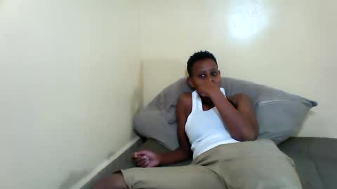 Snapshot of barbies_girles chatting on 11-05-25, 11:10 barbies_girles online show from 11-05-25, 11:10