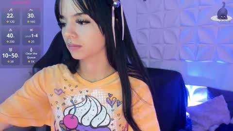 Snapshot of barbieteeen chatting on 10-28-25, 05:00 Barbie... online show from 10-28-25, 05:00