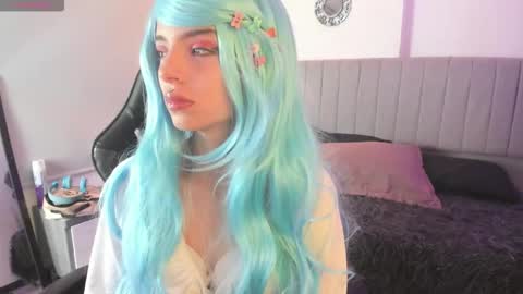 Snapshot of barbieteeen chatting on 11-20-25, 05:18 Barbie... online show from 11-20-25, 05:18