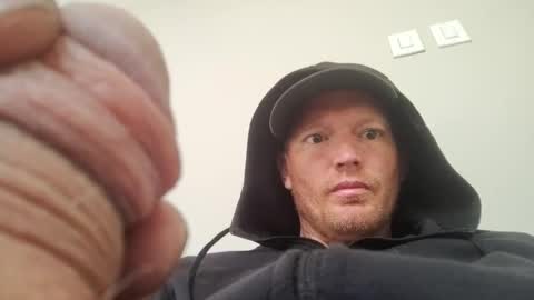 Snapshot of barniemay1 chatting on 02-08-26, 05:49 barniemay1 online show from 02-08-26, 05:49