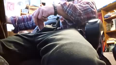 bartender3127 online show from 12-05-24, 07:28