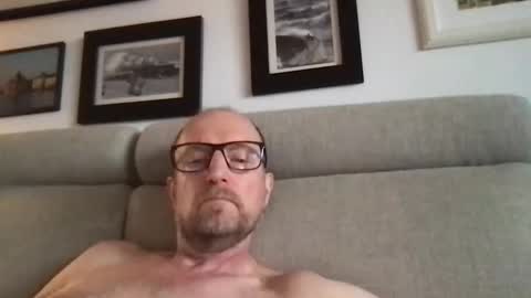 Snapshot of basher69horny4u chatting on 11-17-25, 09:15 basher69horny4u online show from 11-17-25, 09:15