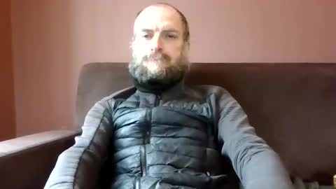 Snapshot of basiccamguy chatting on 02-13-26, 10:55 basiccamguy online show from 02-13-26, 10:55